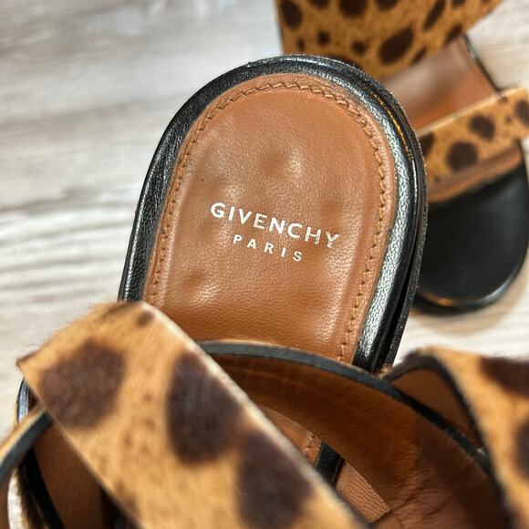Givenchy Leopard Calf Hair Heeled Sandals Block Heel 39.5 Made in Italy - Picture 9 of 10